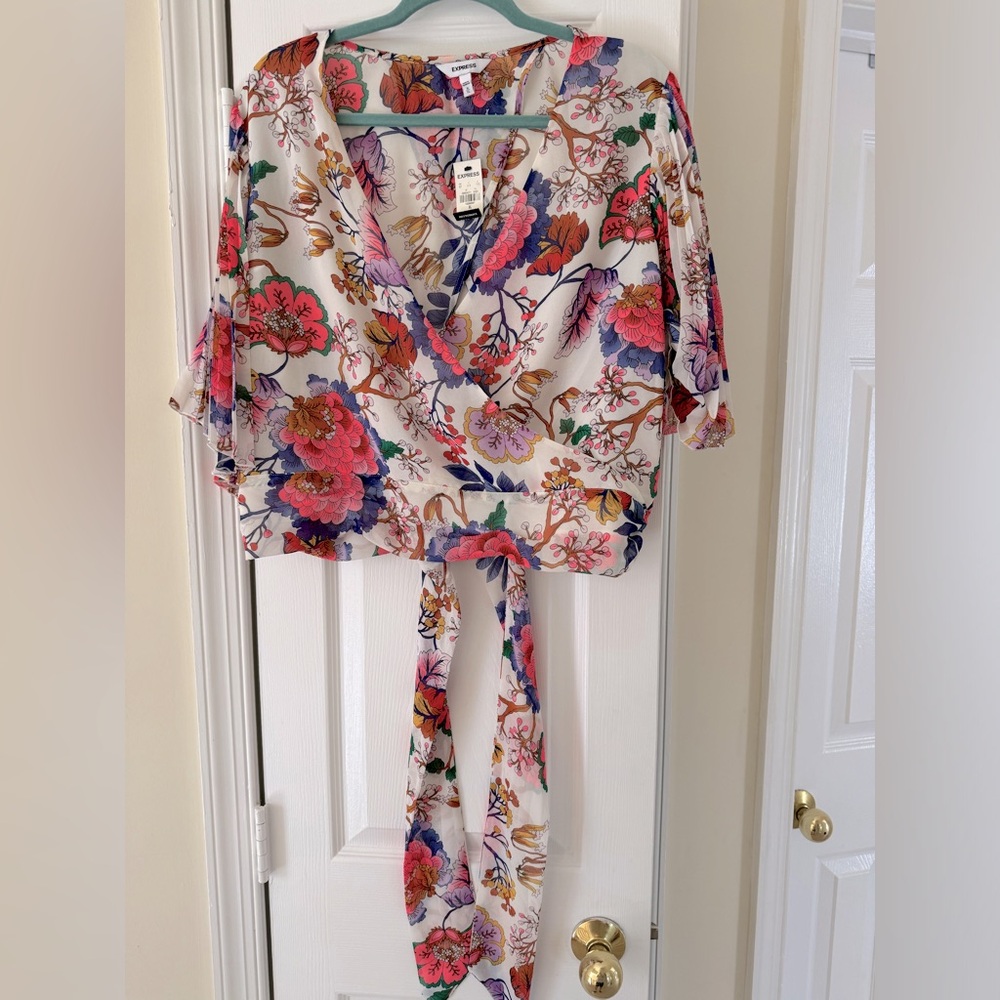 Express Floral Crop Top